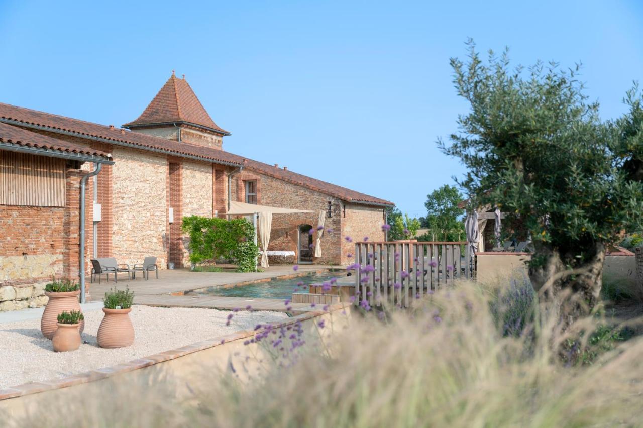Отель Escons Domaine De Charme Saint-Sulpice-sur-Leze Экстерьер фото